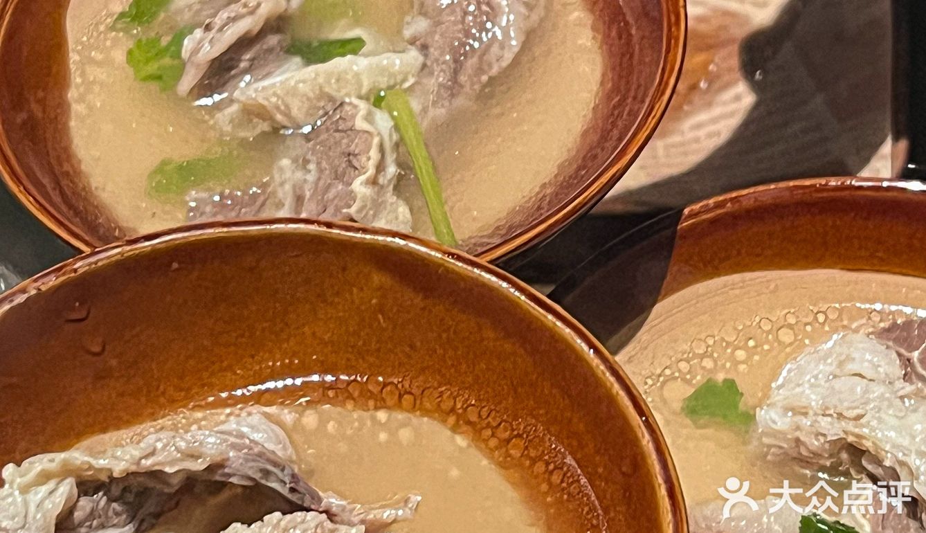 在湛江！这家氛围感满满的宝藏扒房！店名