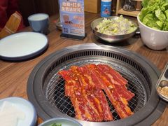 -明洞阿姨·韩式酱蟹烤肉·创意料理(三元桥店)