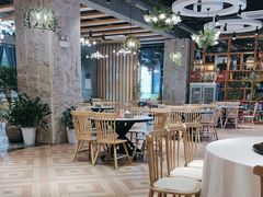 -香山湖家家宴(中山陵店)