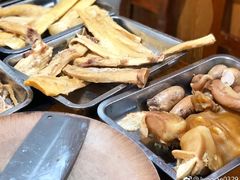 -牛小隆牛肉面馆(四牌楼店)