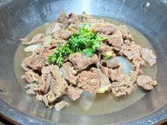 -大众跷脚牛肉馆·非遗传承单位(峨眉山店)