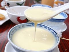 香滑凤凰奶-周大娘牛乳(旧寨古村总店)