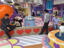 -孩子王童乐园(马群店)