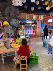 -卡通尼乐园(新达汇三林店)