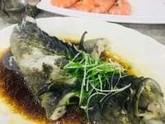 -四川小胡子海鲜(丁村万人海鲜广场店)