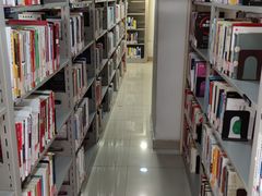 -上海市静安区图书馆(新闸路馆)