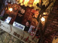 -MAX伯爵趣味互动密室逃脱(大坪D馆店)