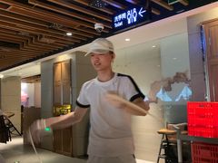 -海底捞火锅鲜切牛肉主题店(长寿路店)