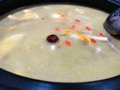 -菌之家·专业纯野生菌火锅·特色炒菌