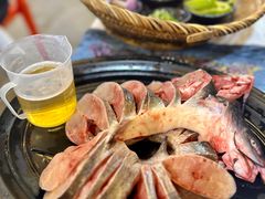-刘姐啤酒鱼民族演艺餐厅(西街总店)