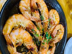 -老东镇啤酒屋海鲜加工·蒸汽海鲜·海鲜烧烤(台东店)