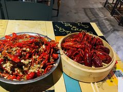 -琥珀老六龙虾(四里河店)