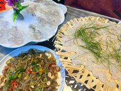 鱼生配菜-官塘鱻鱻鱼生·潮汕生腌·砂锅粥(西马路总店)