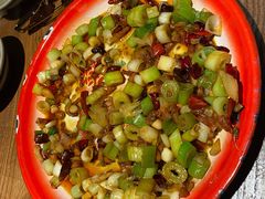 -泥糊破店小酒馆·团建聚餐(南京西路店)