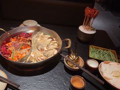 -色響火锅(恒隆广场店)