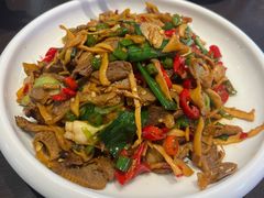 -川流不息·地道川菜·小龙虾(松东路店)