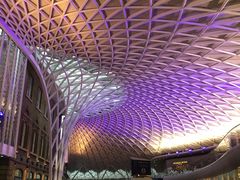 -九又四分之三站台