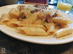 -HIGH FIVE哈福手工汉堡(桂林路店)