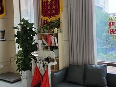 -谐和益家动物医院·免疫绝育·血液透析·宠保定点医院(高新伊藤分院)