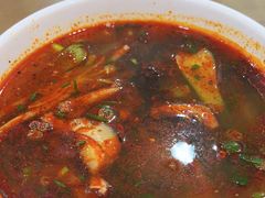 麻辣米线-子午路张记肉夹馍(翠华路店)