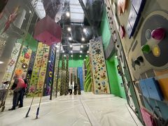 -重庆际华园室内极限运动中心