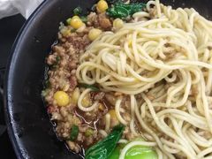 -丽影重庆小面(定西路店)