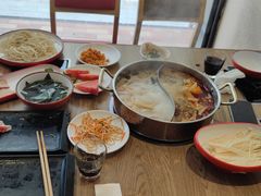 -彤德莱火锅(果园路店)