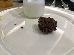 麦片巧克力-东方红海鲜百汇(国际大厦店)