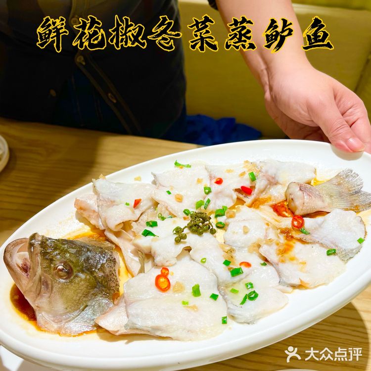 来了这家店才知道什么是地道广东味，叉烧真令人惊艳