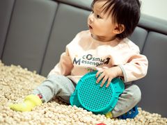 -蓝鲸奇亲子游泳俱乐部