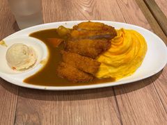 -玛格萝妮比萨屋(四平店)