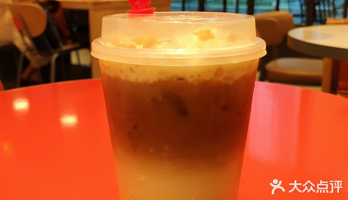 365天的咖啡自由，积少橙多，财源滚滚[亲亲]