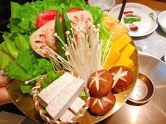 四季综合时蔬拼盘-椰妹·椰子鸡火锅(三祺广场店)