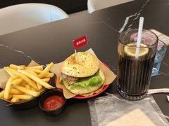 -必胜客(群力王府井店)