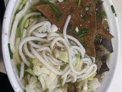 -花溪王记牛肉粉(四季花溪商场店)