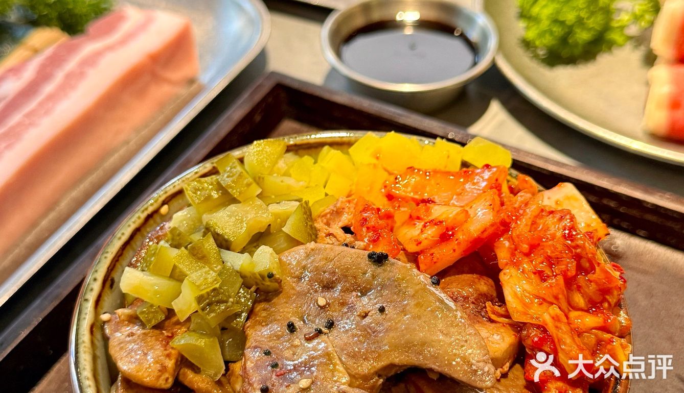 卧槽卧槽！大连居然有了…鱼子酱鹅肝？