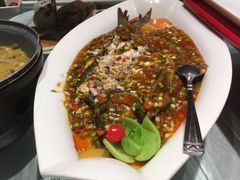 葱烧武昌鱼-湖锦酒楼·32年地道湖北菜(光谷店)