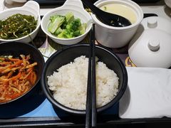 -老娘舅餐厅(黄龙体育中心店)