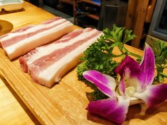 -唯成•韩国炭火烤肉 유성고기