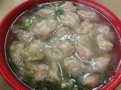-张阿三馄饨店