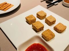鱼子酱臭豆腐-新荣记(椒江店)