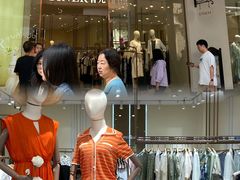 -王府井奥莱临潼小镇(临潼店)