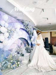 -欣薇婚纱(新源乐汇城店)