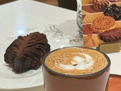 -潮一不贰·法式甜品·生日蛋糕·西式简餐(外滩店)