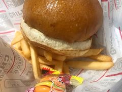 -The Habit Burger Grill 哈比特汉堡(爱琴海店)
