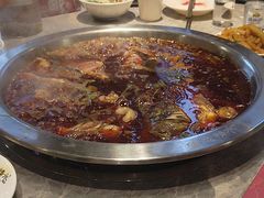 -忘情水鱼头·鲜鱼火锅(滨江中路店)
