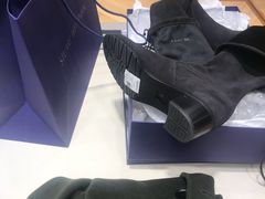 -STUART WEITZMAN(静安嘉里中心店)
