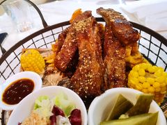 BBQ美式碳烤猪肋排-疯克大象美式烤肉餐厅