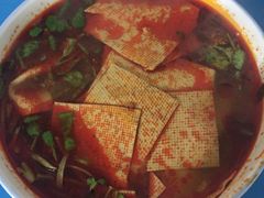 -老字号杨坡红油米线腊汁肉夹馍(东四道巷店)