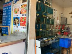 -亚忠小吃店(曾厝垵店)